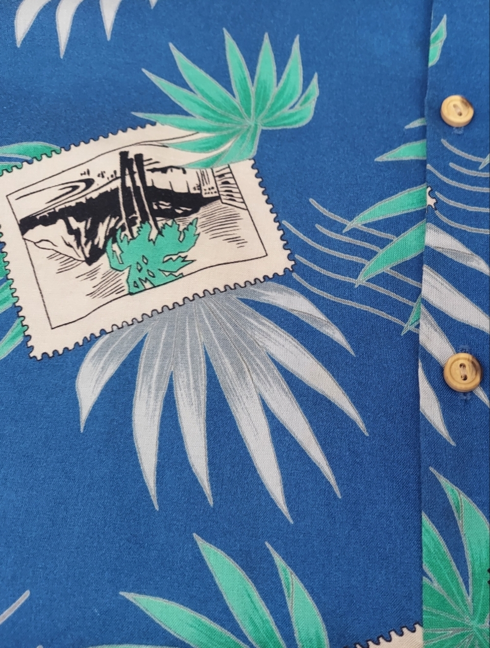 Cookie Street Honolulu Men's Size Medium Hawaiian Print Button Down Shirt - Picture 7 of 11